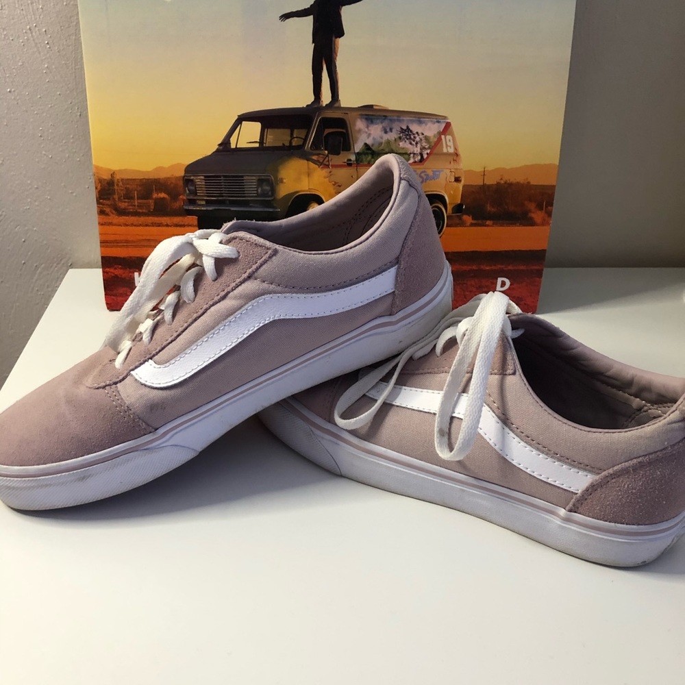 PINK SUEDE VANS